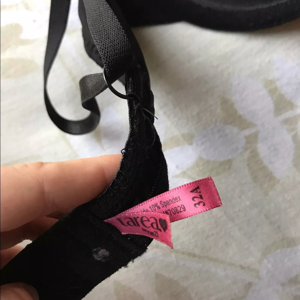 Size 32A Push Up Bra